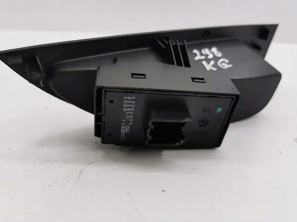 Interruptores de janela traseira esquerda Opel Astra J 2011 OEM 13301888 image 4