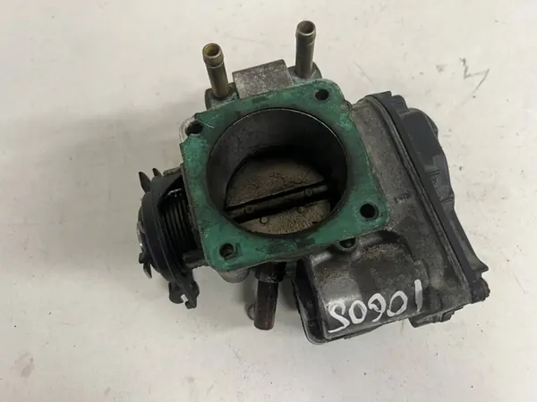 Válvula de aceleração Volkswagen Golf 1997 1.6L 037133064d image 3