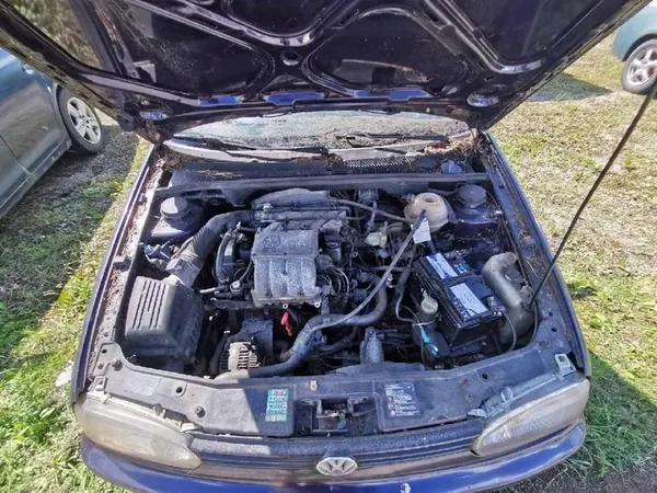 Válvula de aceleração Volkswagen Golf 1997 1.6L 037133064d image 8