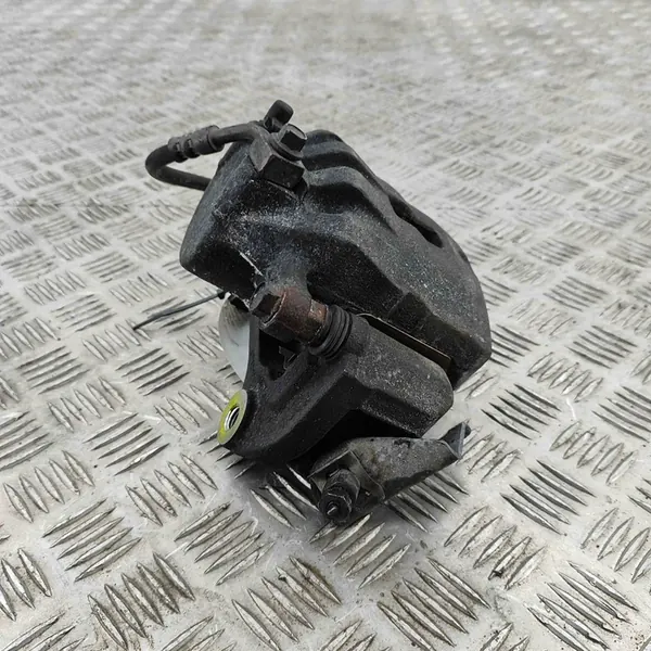 Rechter Vorderbremszylinder Chevrolet Camaro 2014 image 4