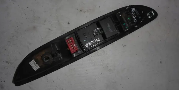 Interruptor de janela dianteira esquerda Opel Mokka A 13305011 image 3