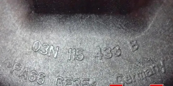 Oljefilterlock 2.0TDI Audi A6 C7 03N115433B image 6