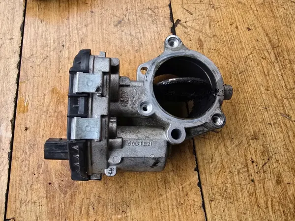 Corps de papillon OEM 5802766457 pour Iveco Fiat 3.0 HPI image 2
