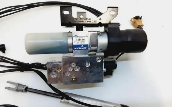 Porsche Hydraulpump OEM 9P1871614 för 911 (991) image 4