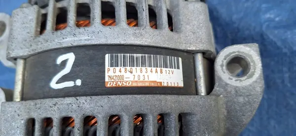 Dodge Charger Challenger 6.4 SRT Vaihtovirtageneraattori OEM 04801834AB image 3