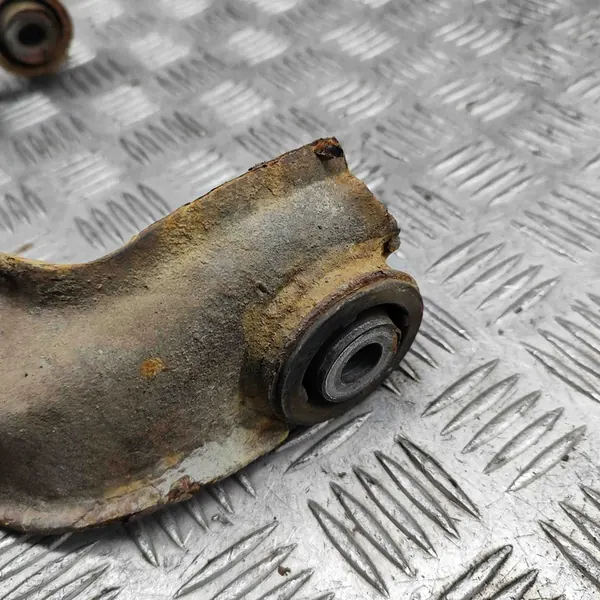 Isuzu D-Max 2014 Braccio Superiore Destro image 7