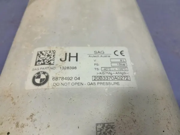 BMW X7 G07 Luchtdruktank OEM 6878492 image 5