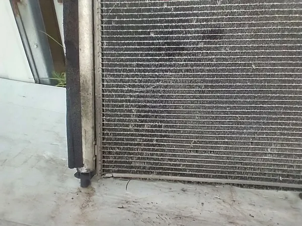 MERCEDES C-KLASA W203 Kylarrubrik A2035000593 image 4