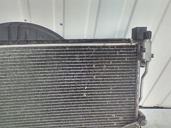 MERCEDES C-KLASA W203 Kylarrubrik A2035000593 image 5