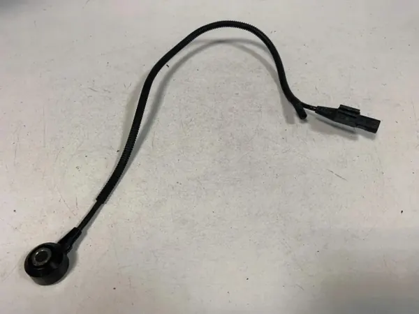 Audi OE Knacksensor OEM 06E905377G - Begagnad image 2