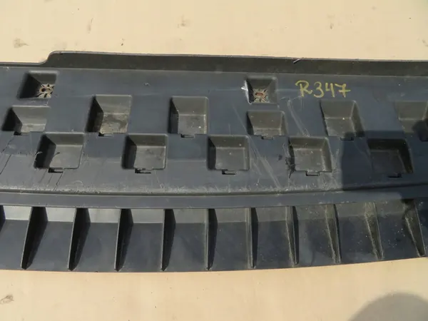 Skoda OE Spoiler Fram 5E0807611A image 5