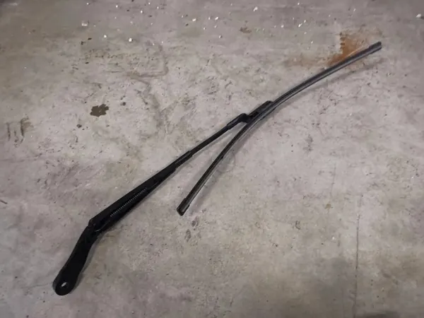 Limpadores dianteiros OEM 23251333 Chevrolet Volt image 4