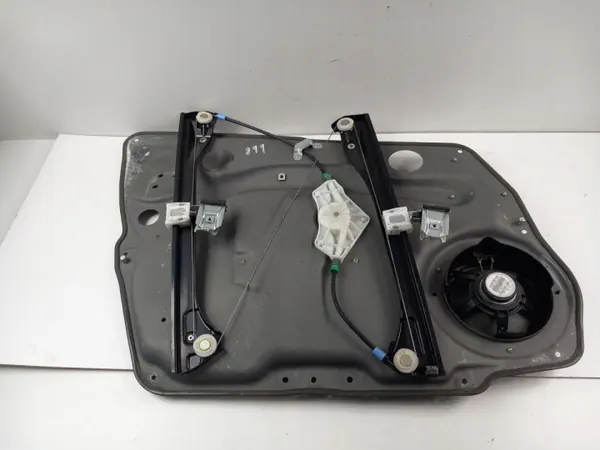 Mercedes A-klass W169 fram höger fönsterreglage OEM 899 image 6