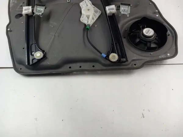 Mercedes A-klass W169 fram höger fönsterreglage OEM 899 image 8