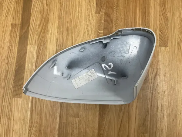 Peili Kotelo Vasen VW Golf 8 OEM 19R.- Käytetty image 4
