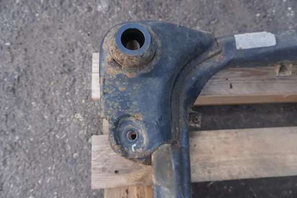 KIA CEED I 2.0 CRDI Suspension Beam 624051H020 image 7