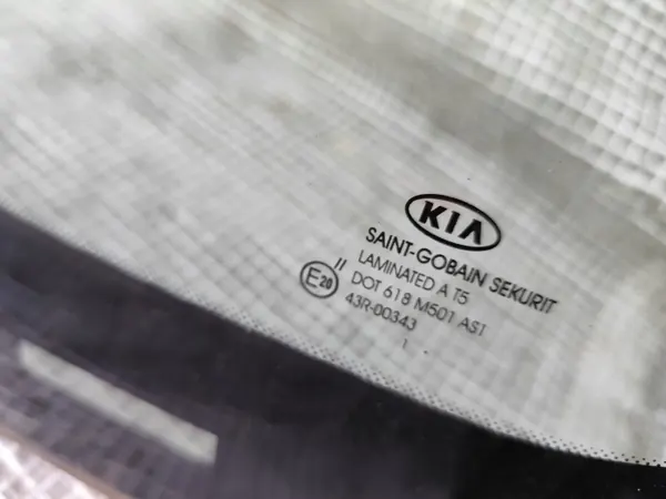 Pare-brise avant Kia Sportage 3 OEM 2011 - Occasion image 7