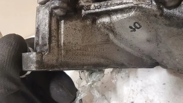 Volvo OE 312765 Oliefilterbasis image 5