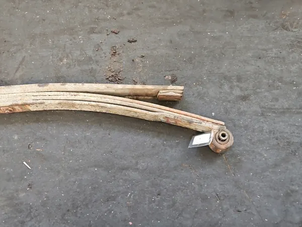 Hintere Blattfeder OEM IMPRK1426514 für Renault Mascott image 4