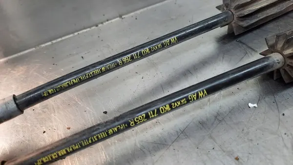 Gear Shift Cable VW Golf V 1.6 MPI image 9