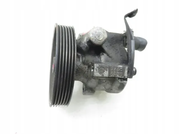 Ohjaustehostimen pumppu Mitsubishi Carisma 1.9 DI-D M1132794 image 5