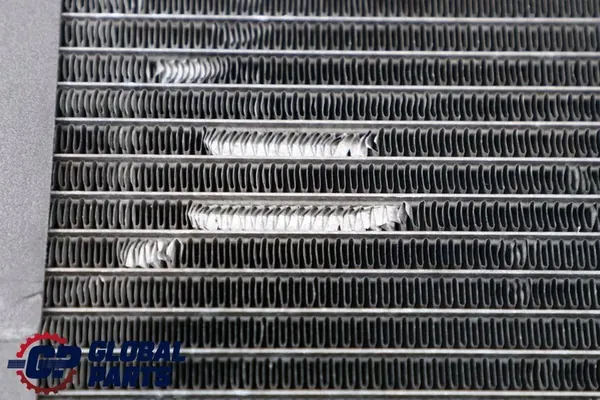 Mercedes W169 W245 Ilmastointikondensaattori image 10