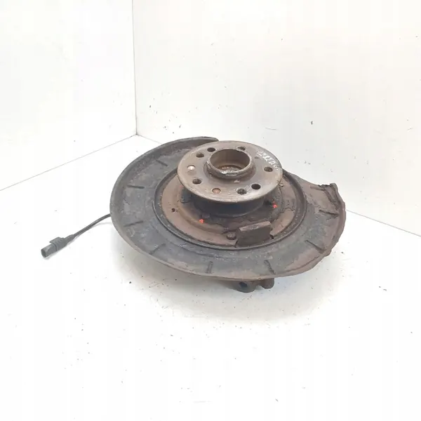 2006 Mercedes-Benz R W251 Mozzo ruota posteriore A1645400717 image 6