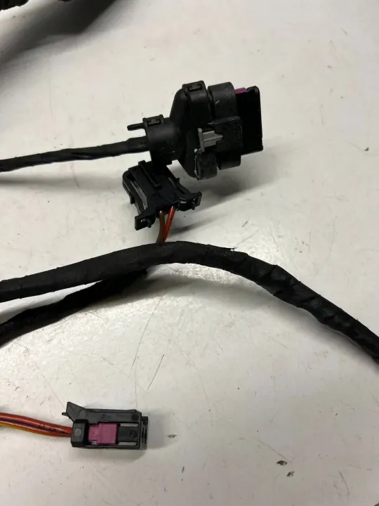 Cableado puerta corrediza Audi S5 delantera derecha OEM 8T8971688L image 4