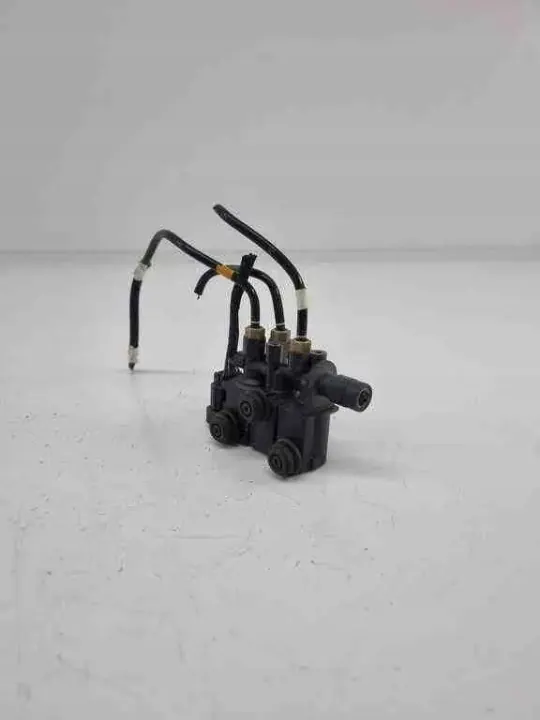 Module suspension pneumatique Land Rover OEM M8E25B710AB image 2