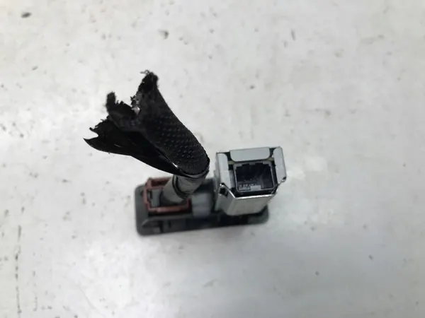 Port USB-C Honda MX293AB pour e:Ny1 & CR-V 2024 image 3