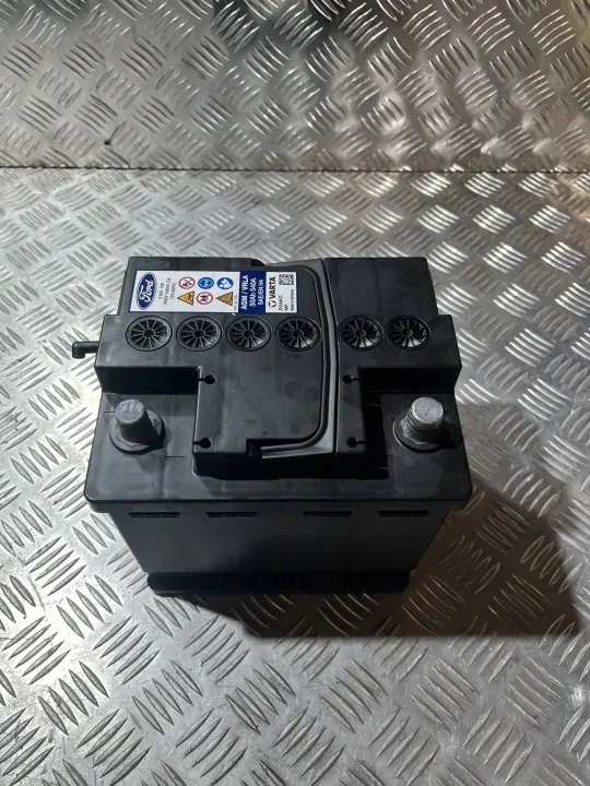 Batería Ford OE PX6T-10655-CA 50Ah 540A Usada image 3