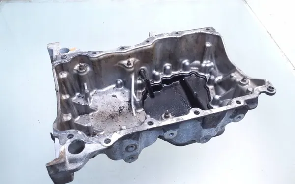 Nissan oliepandeksel OEM 110179801R voor X-Trail T32 image 2