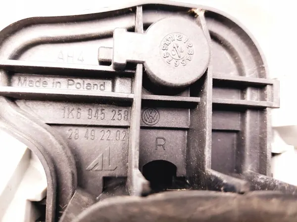 Höger baklampa VW Golf V Magneti Marelli 1K6945258 image 5