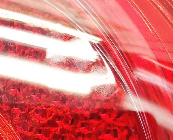 Höger baklampa VW Golf V Magneti Marelli 1K6945258 image 6