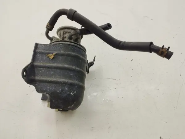 Mazda Brandstofffilter OEM AMD79749 - Gebruikt image 3