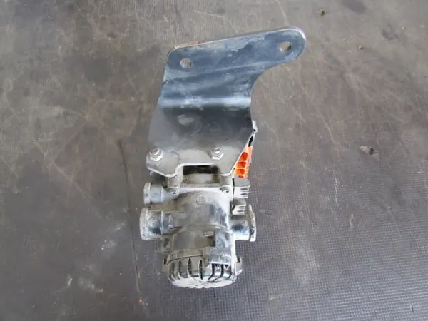 EBS-Ventil OEM K021204 für MAN TGX Euro VI image 4
