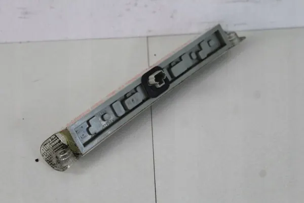 Toyota RAV4 III 05-08 Bakre Bromsljus OEM 360214307 image 4