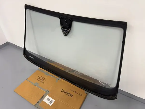 Audi A8 4H D4 voorruit OEM met camera sensor image 7