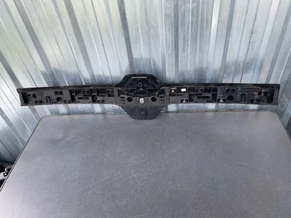 Renault OE 848216441R grille trim, front image 3