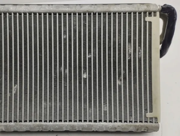 Audi A5 2017 Radiateur chauffage climatisation OEM GG471002 image 7