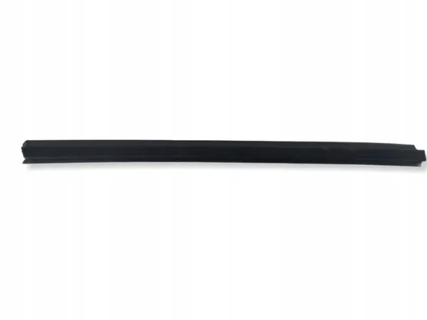 Takaikkunan tiiviste OEM 51347060247 BMW 3 E90/E91 image 5