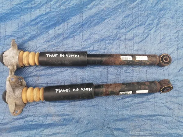 Ammortizzatore Posteriore per Audi A3 8P, Passat B6, Octavia image 2