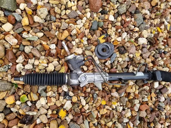 Styrning CHEVROLET AVEO T300 95040652 image 4