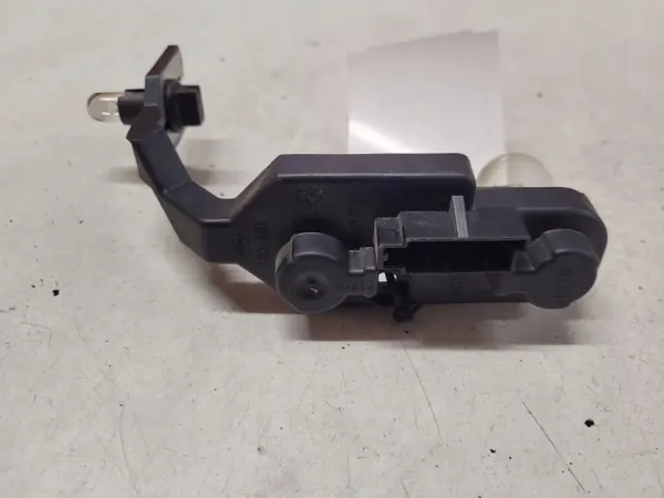 Connecteur lampe arrière Ford Galaxy III OEM 162496 image 2