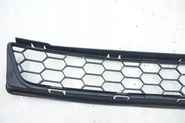 VOLVO C30 LIFT GRIGLIA PARAURTI ANTERIORE 31298075 R DESIGN image 6