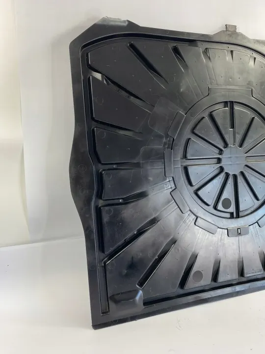 Capa Roda Sobressalente OEM 2016931633 Mercedes W201 image 3