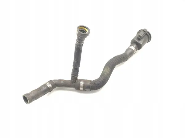 Tuyau de remplissage d'huile Volvo S40 OEM 1027982S01 - Occasion image 3