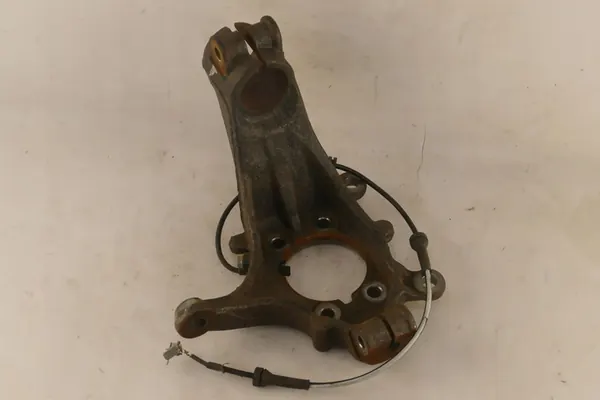 Nissan X-Trail T32 2016 Mozzo ruota anteriore sinistro OEM 4CL image 2