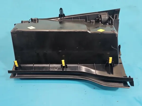 Porta-luvas passageiro Toyota Auris I OEM 55437-02020 image 4