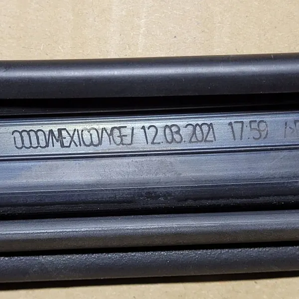 Audi SQ5/Q5 80A ikkunatiiviste OEM 80F839432 image 6